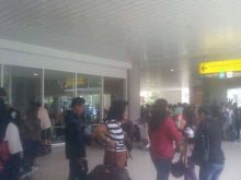 Dampak Erupsi Gunung Raung, 4 Bandara Ditutup