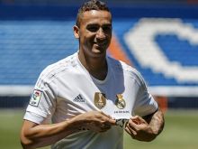Real Madrid Rekrut Bek Brasil dari Porto