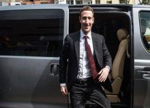 CEO Facebook Mark Zuckerberg Minta Maaf