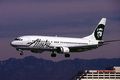 Alaska Airlines terbang dengan eceng gondok & buah jarak