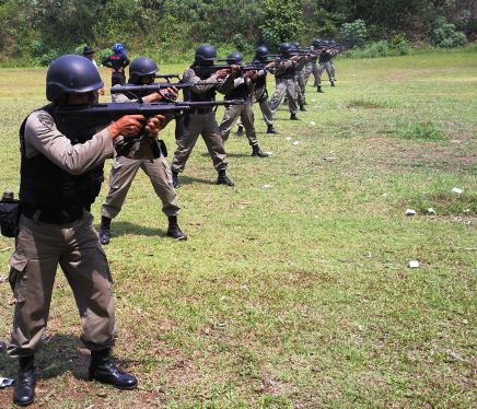 Terlibat di ricuh Riau, polisi perlu diaudit