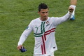Nyanyian Messi fans Denmark bikin Ronaldo jengkel