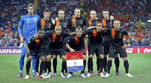 Belanda jadi lelucon di Piala Eropa 2012