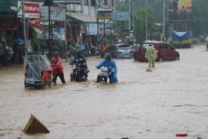 Banjir Ambon, 10 warga dilaporkan tewas