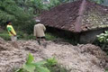 Tak ada bantuan di bencana banjir Ambon