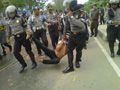 Demo mahasiswa di Samarinda ricuh