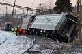 Kereta tergelincir di Swedia, 11 terluka