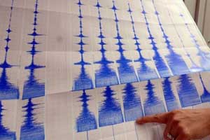 Gempa 7,4 SR guncang Maluku