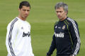 PSG tertarik boyong Ronaldo dan Mourinho