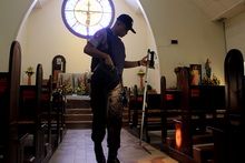 Gereja di Manado steril dari aksi teror