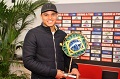 Thiago Silva raih Trofi Samba Gold 2012