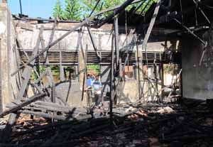 Korsleting listrik, SMP N 2 Salam terbakar