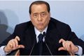 Puji Mussolini, Berlusconi dikecam
