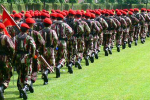 Danjen Kopassus pasang badan