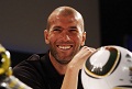 Zidane suntik dana klub divisi empat Prancis