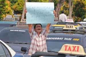 Rapat dengar pendapat taksi bandara deadlock
