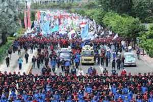 Mayday, 100 ribu buruh Pasuruan hanya gelar jalan santai