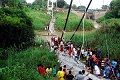 Jembatan gantung putus, 5 warga Thailand tewas
