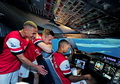Woww, trio Arsenal terbangkan pesawat