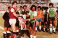 Kisah kunjungan Arsenal ke Indonesia di tahun 1983