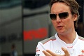 Acuhkan kritikan, McLaren tetap dukung Perez