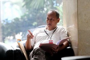 Kasus Hambalang, KPK tahan Deddy Kusdinar