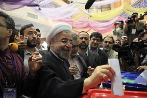 Menang telak, Rohani gantikan Ahmadinejad