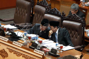 Pimpinan DPR tak bisa intervensi UU APBN-P 2013
