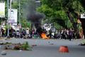 Desak Pilkades ulang, warga Wonorejo blokir jalan