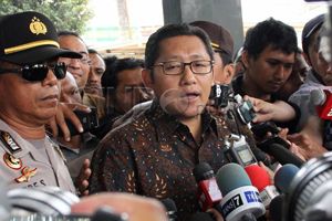 Anas melawan dengan Pergerakan Indonesia?