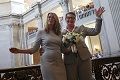 Pasangan lesbi California ini nikah, setelah 5 tahun dilarang