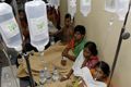 400 pekerja garmen Bangladesh keracunan air minum