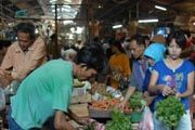 Pemkab Mamuju sidak pasar jelang Ramadan