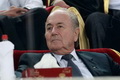 Blatter ngotot Piala Dunia 2022 jatuh di musim dingin