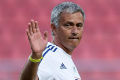 Mourinho: Mata dan Luiz tidak dijual!