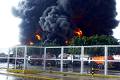 Petir sambar kilang minyak di Venezuela