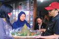 Wali Kota Bandung ditahan, warga Pluncut syukuran