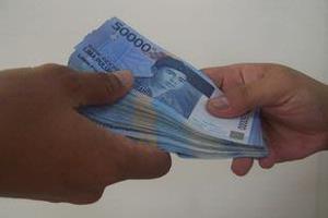 Temukan kasus money politics di Pilgub Jatim dapat Rp2 juta