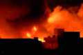 Mobil tangki CPO meledak, 3 rumah terbakar