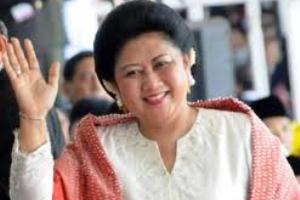 Ani Yudhoyono dapat penghargaan dari LOreal & UNESCO