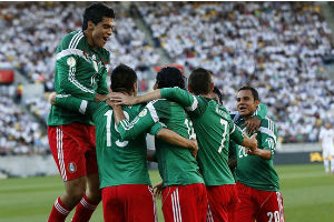 Meksiko rebut tiket Piala Dunia 2014