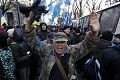 Demonstran Ukraina serukan revolusi kepada parlemen