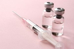 Flu burung marak di Brebes, ribuan vaksin dibagikan