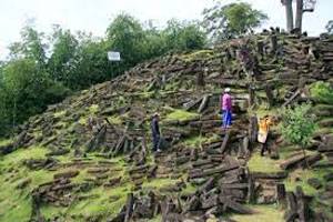 Situs Gunung Padang bisa mengubah peradaban Indonesia
