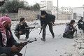 Pasukan Assad bantai 80 pemberontak