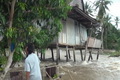 Korban banjir Wajo mulai gatal-gatal