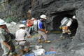 4 pekerja tambang Sawahlunto tertimbun 50 meter