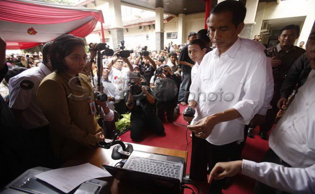 Demokrat yakin elektabilitas Jokowi terendam banjir