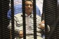 Mubarak akan diadili atas tuduhan penggelapan