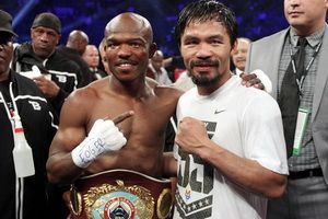 Pacquiao ditarget robohkan Bradley